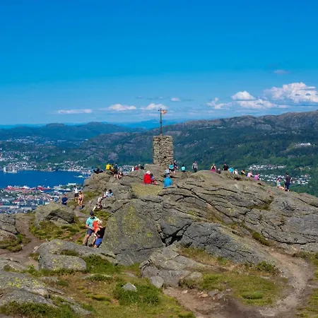 Central And Refreshing - Lien 35, Apartment Bergen
